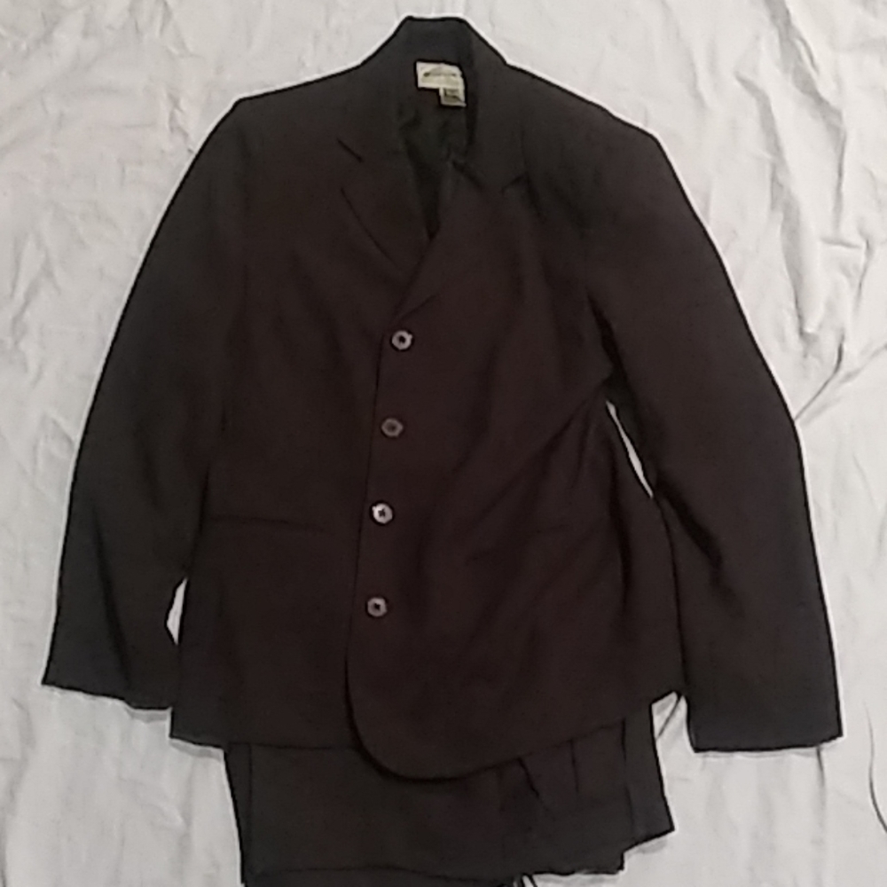 Women's suit